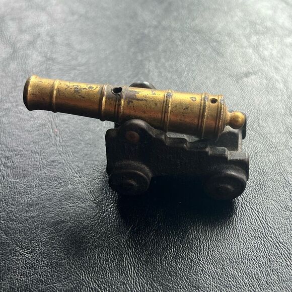 Vintage Brass & Cast Iron Cannon - Picture 1 of 8